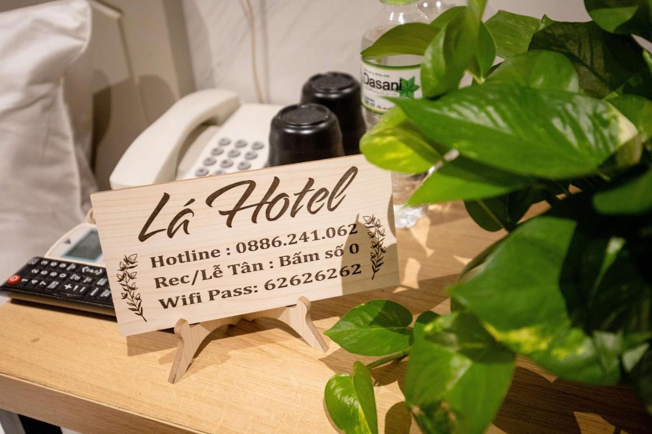 Khách sạn Lá Q10 TP. Hồ Chí Minh
